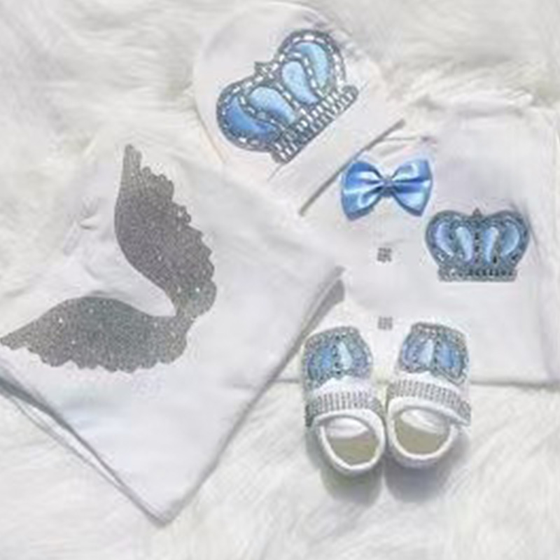 Baby Clothing Names - ชุดรอมเปอร์ต้อนรับกลับบ้าน 4 ชิ้น เสื้อผ้าเด็กอ่อน ปักชื่อได้ มงกุฎประดับเพชร